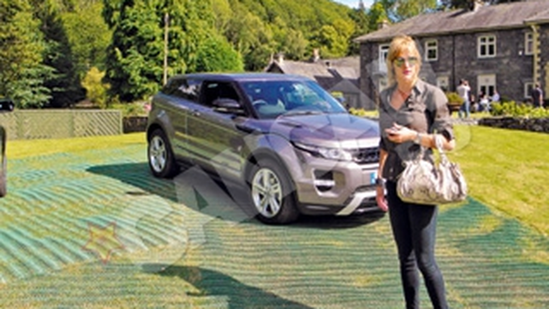 Roxana Ciuhulescu, singurul jurnalist roman prezent la lansarea Range Rover Evoque