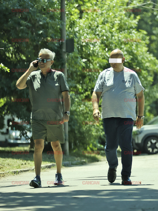 Dan Bittman, surprins la plimbare în parc
