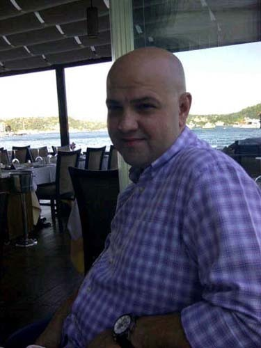 Dominic Popa, un personaj cunoscut de toate VIP-urile din România, a murit! În trecut a fost acuzat de trafic de droguri