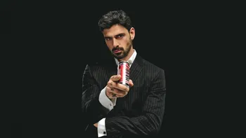 (P) Michele Morrone sosește în România: vedeta internațională va fi la Băneasa Shopping City, pe 21 aprilie, la evenimentul HELL