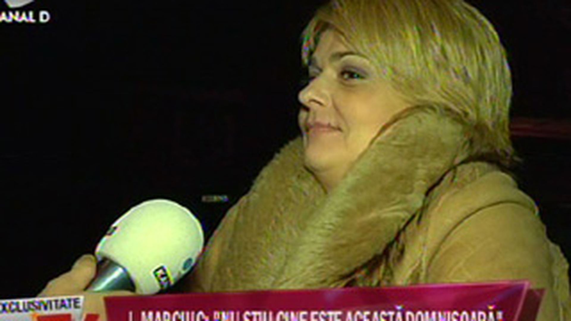 VIDEO Iuliana Marciuc, muta in fata "amantlacului" lui Enache: "N-am nicio reactie dupa asemenea imagini!" Uite ce fata a facut cand l-a vazut pe logodnicul ei in bratele altei femei!