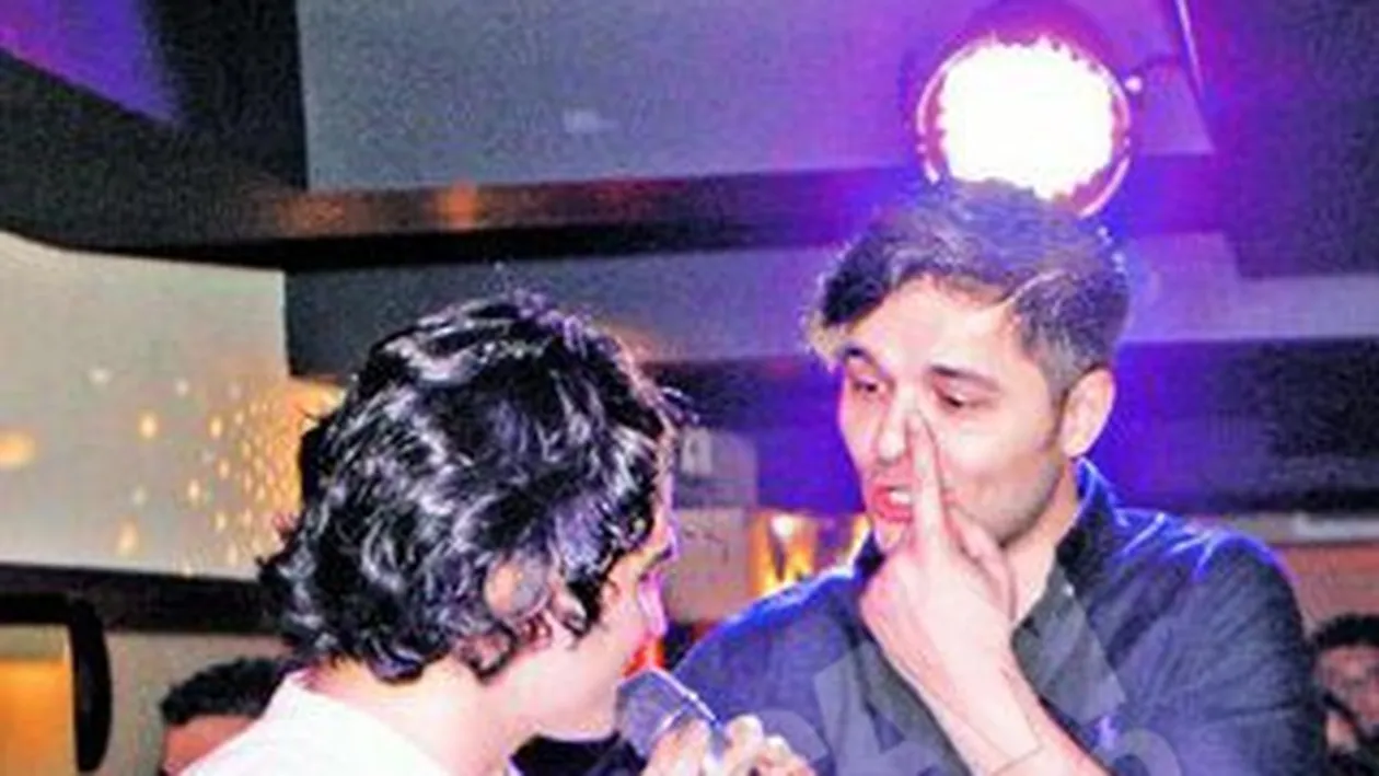 Pepe si Varciu si-au disputat suprematia. Duet pe scena, duel la skanderberg