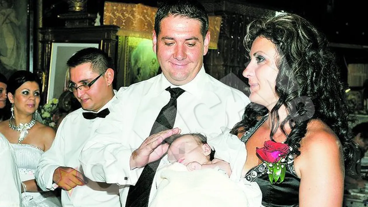 Adriana Popescu, suparata pe Adi Caval, care o acuzase ca ii destrama familia: Nasul mi-a zis ca ma iubeste de trei ani!