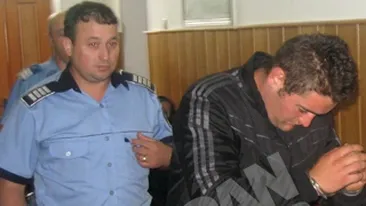 A adormit in patul batranei pe care a violat-o