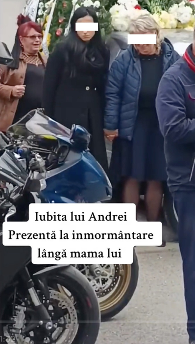 Imaginile durerii de la înmormântarea lui Andrei din Galați. Iubita care a dat cu mașina peste el, distrusă