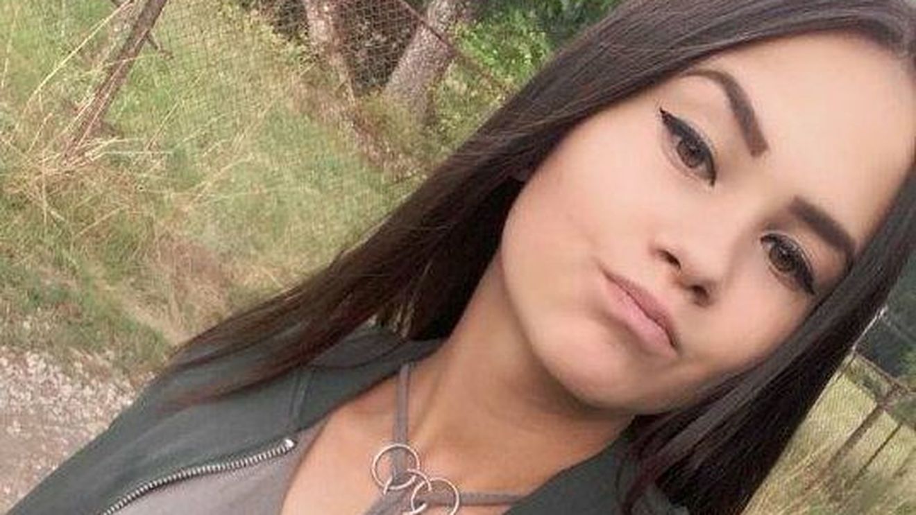 Sfâşietor! De ce nu poate fi înmormântată tânăra care a ars de vie în accidentul din Suceava