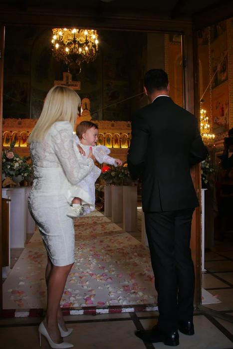 Elena Udrea și Adrian Alexandrov își botează fetița
