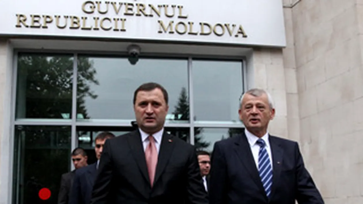 Oprescu s-a intalnit la Chisinau cu cei mai puternici oameni politici ai Moldovei