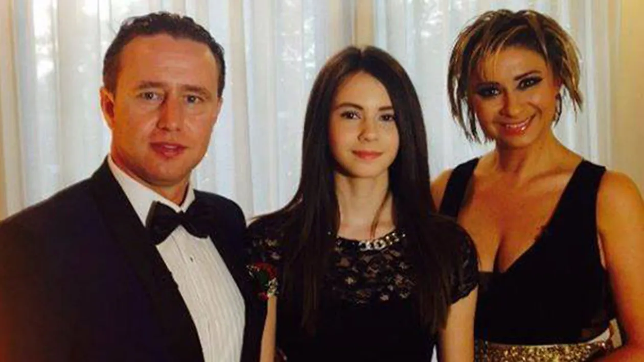 Fiica Anamariei Prodan, pictorial SEXY pentru americani! Rebecca e deja vedeta in SUA