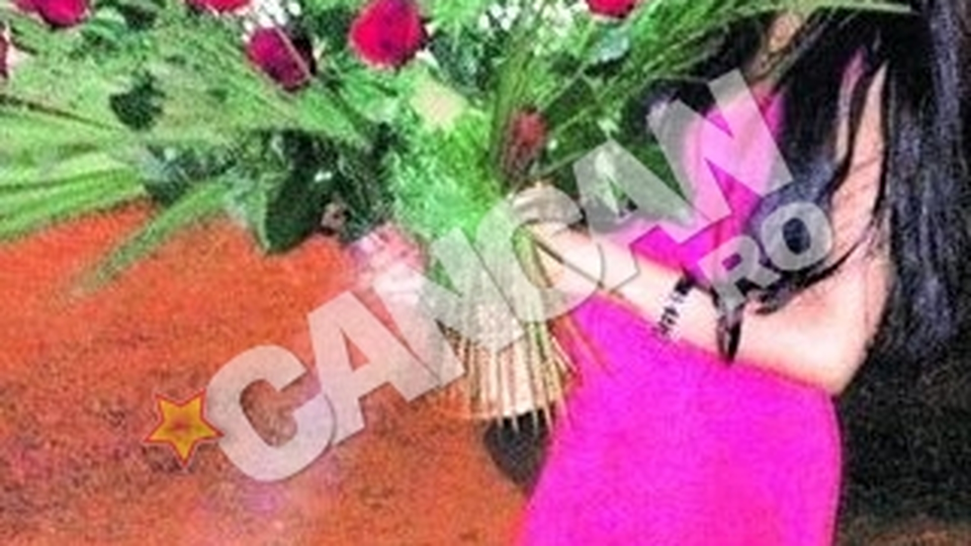 Bianca Jurca a primit un buchet-surpriza de la Catalin Cazacu. I-a strecurat inelul de logodna intr-un trandafir!
