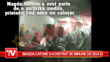 Magda Catone s-a distrat de minune de ziua ei! A cantat si a dansat toata noaptea