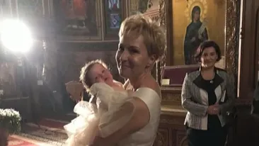 Dana Chera și-a botezat fetița! Ce nume i-au ales micuței
