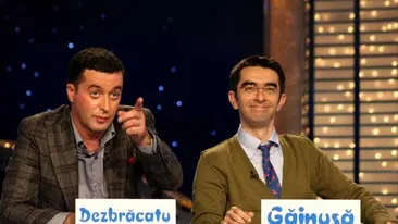 CODRUŢ KEGHEŞ alias DEZBRĂCATU' de la Cronica Cârcotaşilor s-a fotografiat alături de băieţelul lui, iar fanii au rămas mască! Asemănarea este izbitoare!