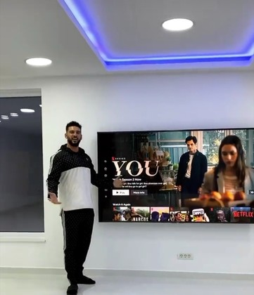 FOTO| Cum arată pardoseala din casa de 300.000 de euro a lui Dorian Popa