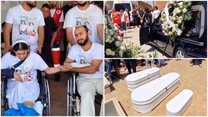 Jale mare la înmormântarea celor 3 frățiori. Noemi a cedat în cimitir: ”Hai la mama”