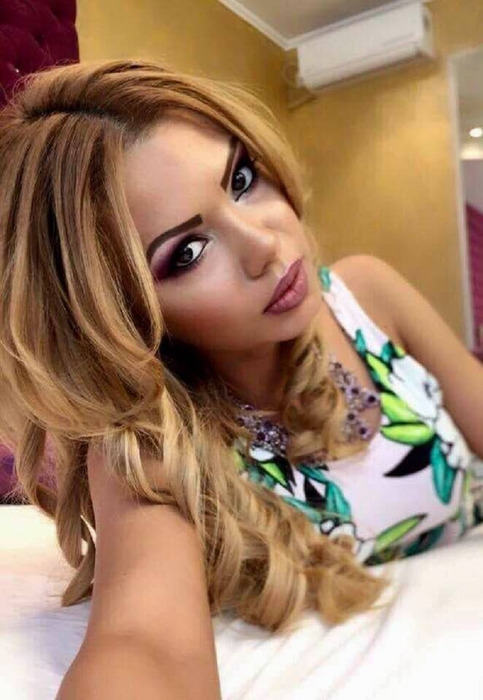 Beyonce de România, în lacrimi! Blonda a aflat rezultatul analizelor, dacă are sau nu cancer!
