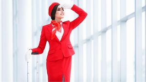 Nu e banc! Ce salariu are o stewardesă de la Wizz Air acum, în ianuarie 2025