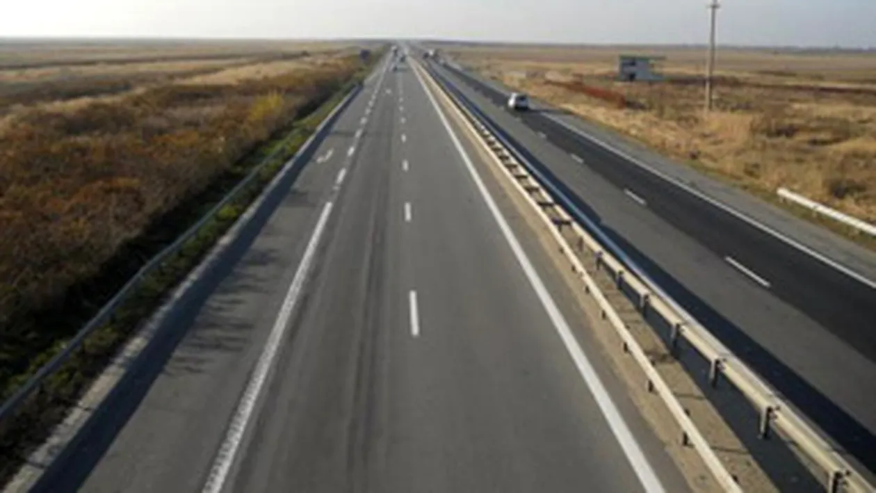 Circulatia pe Autostrada Bucuresti - Pitesti, oprita! O conducta de gaze s-a spart!