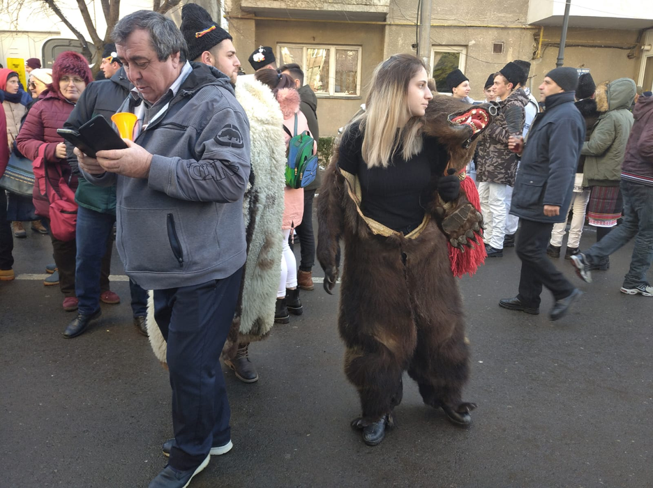 Ionuț Iftimoaie, în mijlocul ”urșilor” de la Comănești! GALERIE FOTO + VIDEO