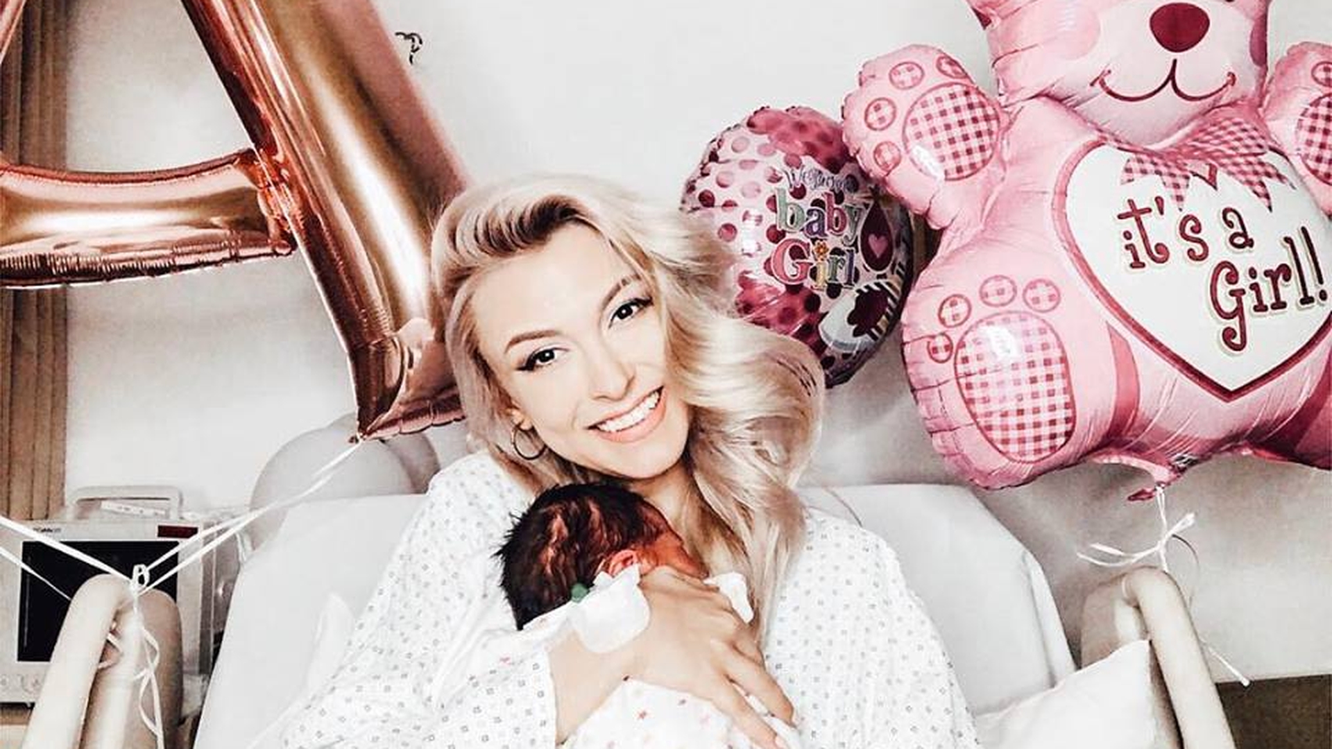 Andreea Bălan a surprins un moment emoționant între cele două fetițe ale ei! ”A meritat tot greul prin care am trecut”
