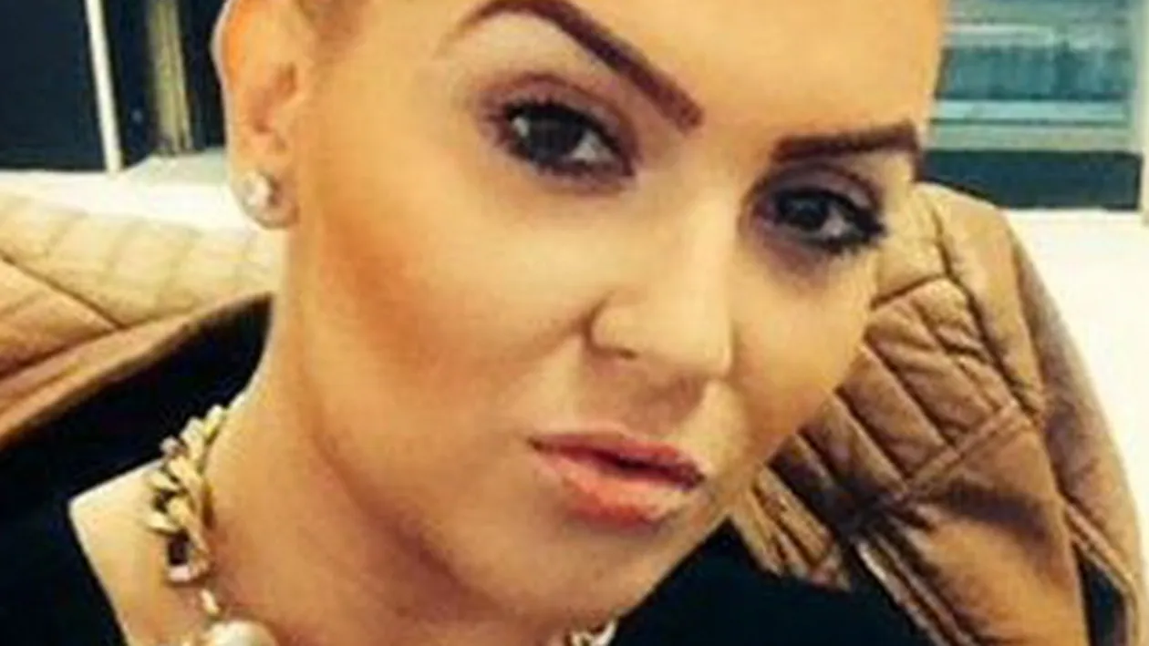 Acuzatii scandaloase! O cantareata celebra este acuzata ca a dat teapa unor nuntasi chiar in al 12-lea ceas!