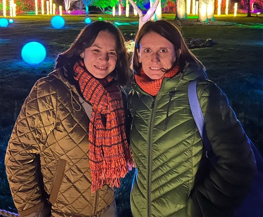 Claudia Presăcan alături de Corina Ungureanu. Sursă: Facebook