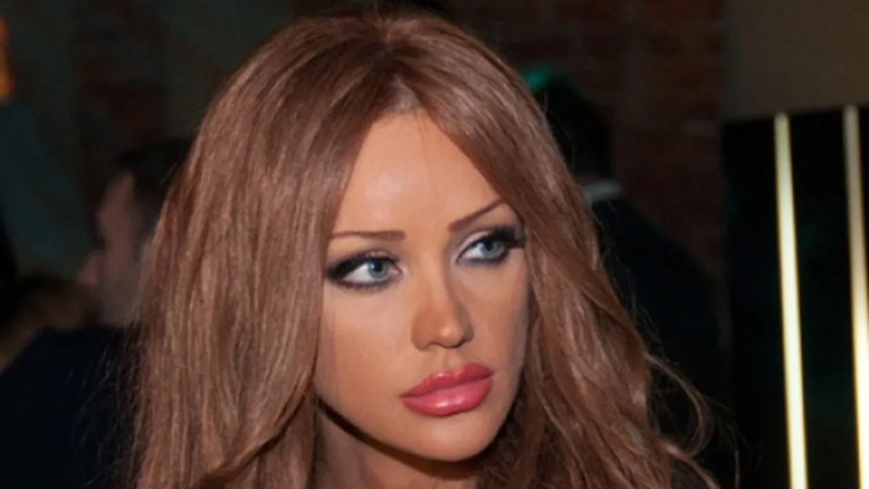 Este DRAGOSTEA mea! Nimeni nu se astepta ca Bianca sa puna pe Facebook aceasta poza! Cine apare alaturi de ea