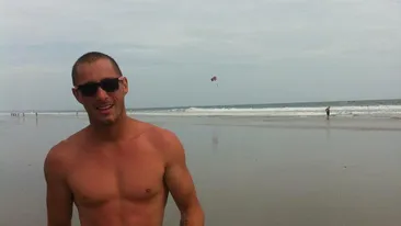 Am aflat secretul lui Vladimir Draghia si al trupului perfect din reviste: Serios. 99 % este Photoshop la mine