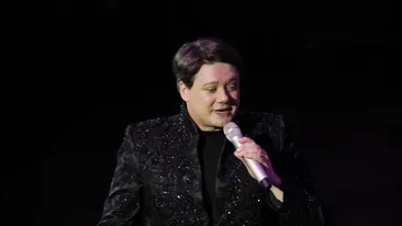 Doar nea Victor pune mana pe el! Nostalgicul Fuego isi face inca haine la Casa Venus si nu se lasa masurat decat de veterani!