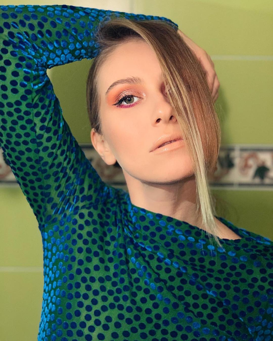Imagini intime cu Ester Peony, câștigătoarea Eurovision România 2019, făcute publice