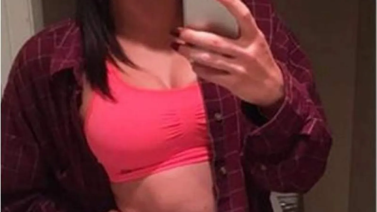 O tânără de numai 24 de ani a murit în timpul unui joc pentru adulți. Descoperirea făcută de polițiști