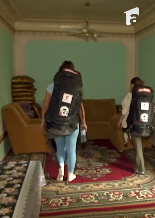 Loredana Chivu și Ana Mocanu, schimb de replici acide la Asia Express. Conflictul a izbucnit după ce au ajuns la cazare