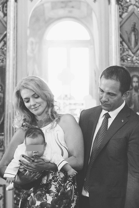 Alina Gorghiu şi-a botezat fiul! Primele imagini de la ceremonie