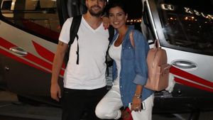 ADELINA PESTRIŢU şi SPEAK au ieşit în oraş vineri seara! Cum au fost surprinşi cei doi