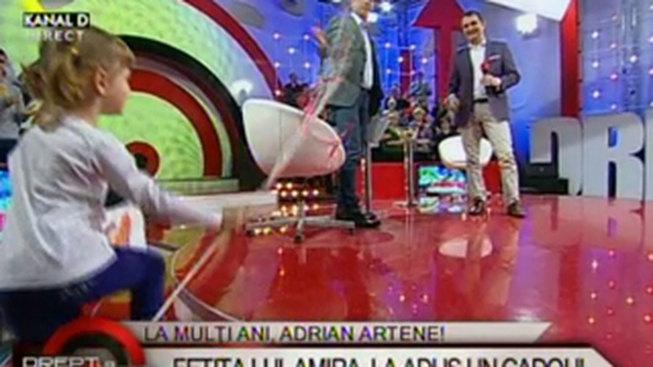 VIDEO Adrian Artene a primit cadou o nuia de la fiica sa, Amira! "Numele ei este oriental. Prin inversarea literelor, numele ei poate insemna si Maria!"