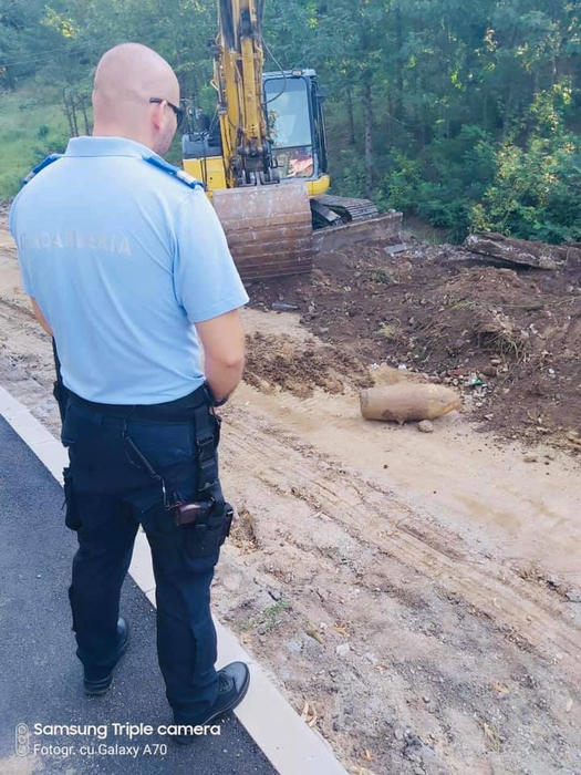 Autoritățile au intervenit rapid pentru ridicarea bombei