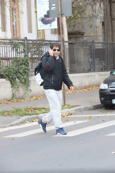 Aurel Mihalache, tatăl lui Connect-R, pleacă la spital, pentru un consult oftalmologic