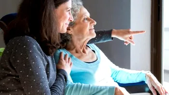 Cum a rămas o badantă româncă din Italia fără 23.000 de euro: „Mă numea iubire, comoara mea și odată…”