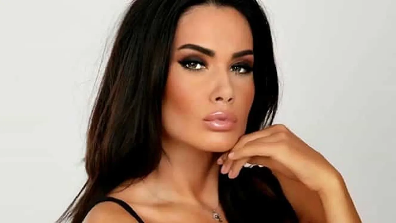 Oana Zăvoranu a răbufnit pe Facebook! Vedeta vrea să dea în vilag un bărbat care i-a furat bani: ”Vierme ce ești!”