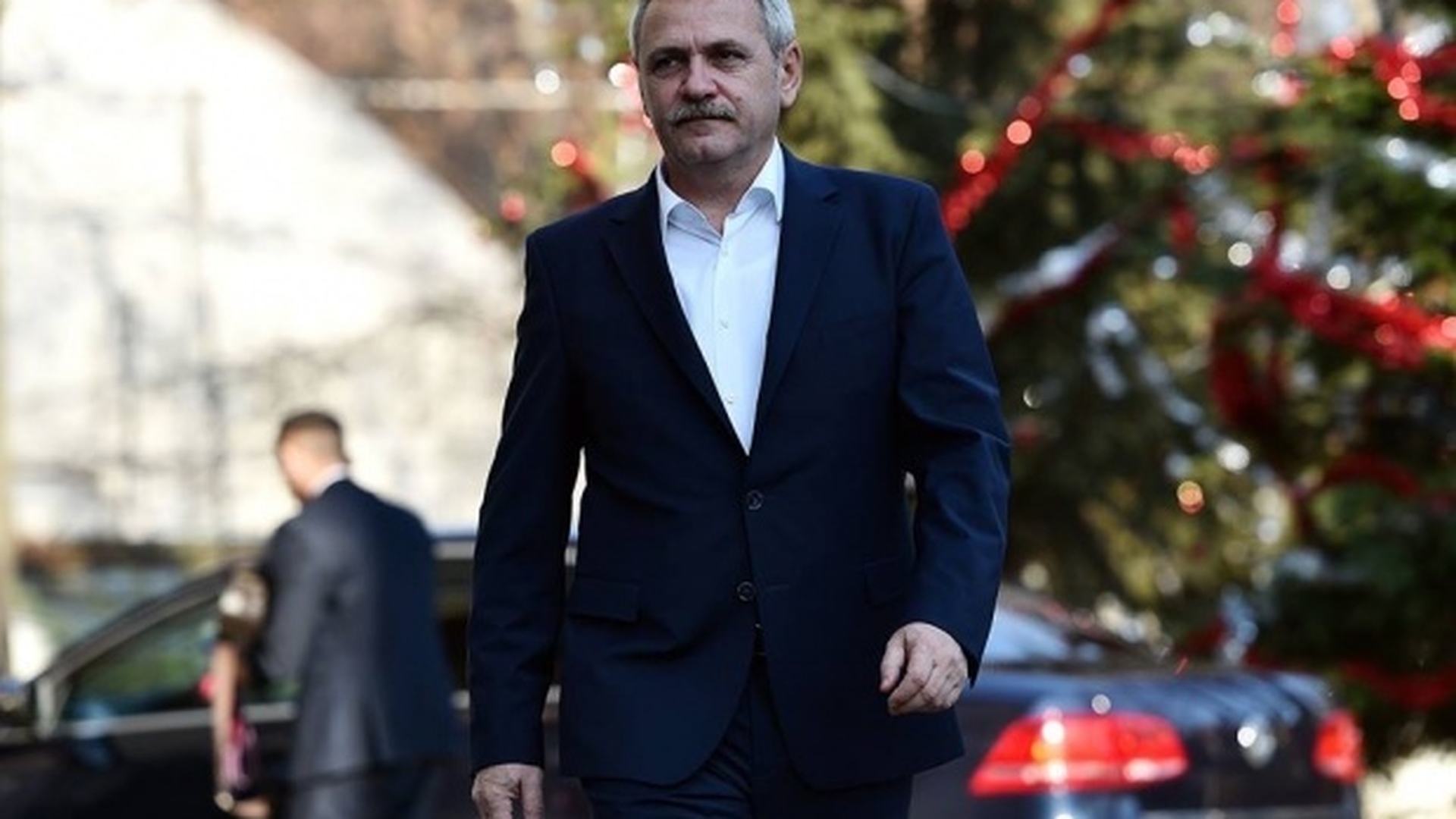 LIVIU DRAGNEA nu este apărat de SPP. ”Am doar un şofer, este şi mai fricos”