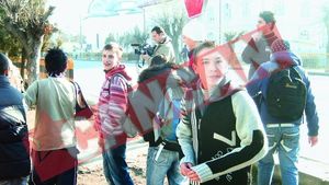 Profesoara Catrina ameninta: "Va las corigenti!"