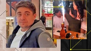 "Johnică Nababul" a serbat-o pe  Carla Tudor cu mare fast la Casa di David. Cu ce a înlocuit tortul aniversar