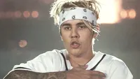 JUSTIN BIEBER a fost dat în judecată pentru că a „furat“ un refren! Cu siguranţă ai fredonat şi tu melodia