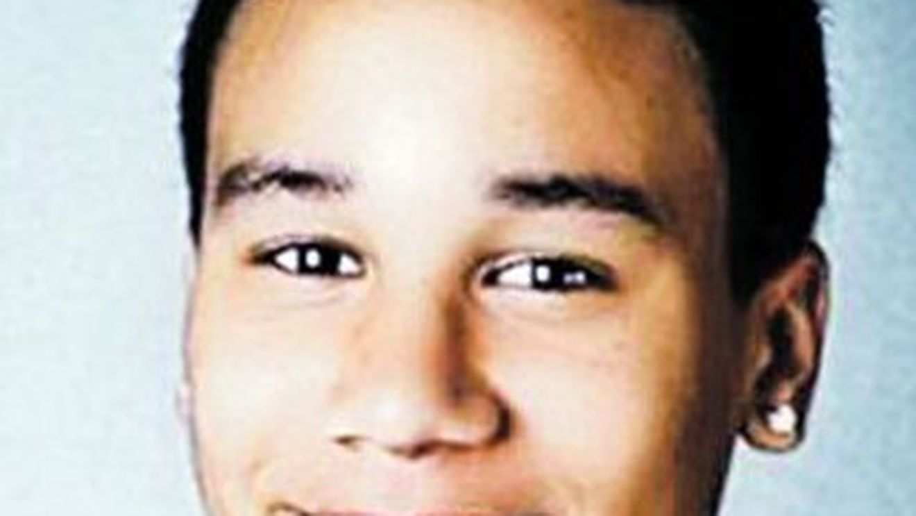 A impuscat doi directori de la scoala si s-a sinucis