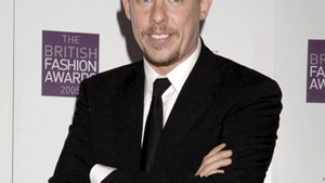 Designerul Alexander McQueen s-a drogat inainte de a se sinucide!