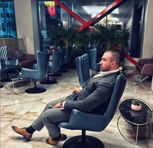 Alex Bodi s-a împăcat cu Daria și a ajuns, de Crăciun, la Londra