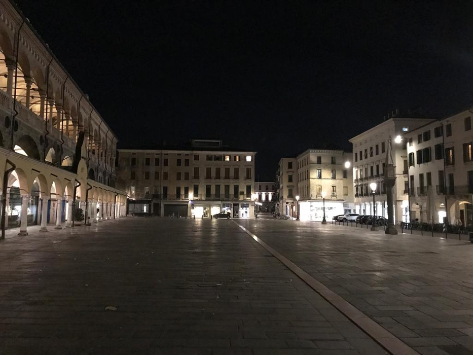 Padova este, acum, un oraș pustiu din cauza coronavirusului