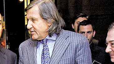 Pretentios cu ce poarta