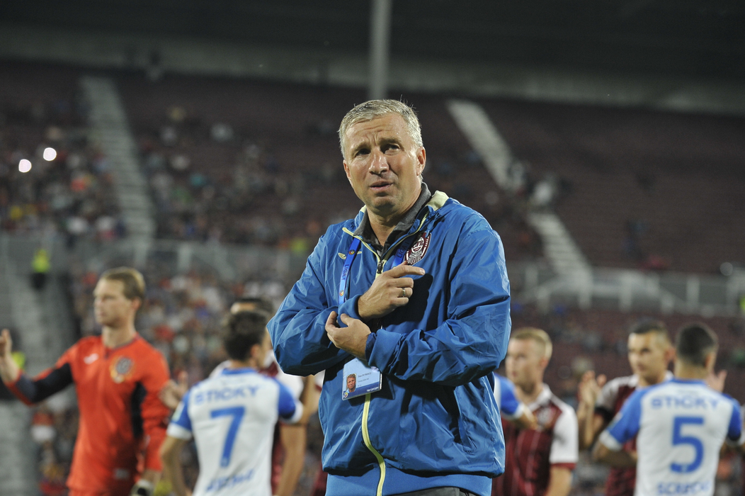 Dan Petrescu pare să fi trecut peste escapada lui Billel Omrani