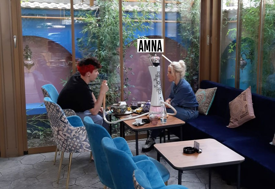 Amna și tinerelul au “poștit” o narghilea